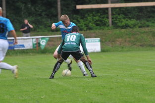 mk体育app下载-英超球队基于运动表现数据的战术布置调整案例，英超战术分析